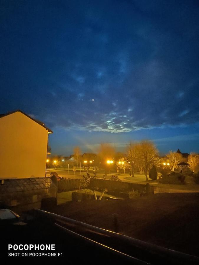 Pokoje Goscinne Moli Łeba Exterior foto